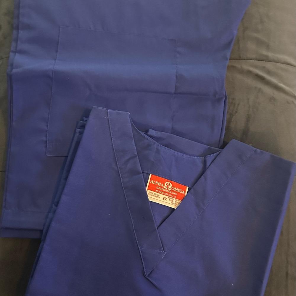 NWOT Alpha Omega Royal Blue Scrub Set